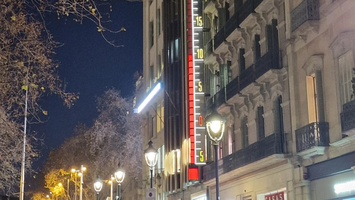 termòmetre gegant de Barcelona